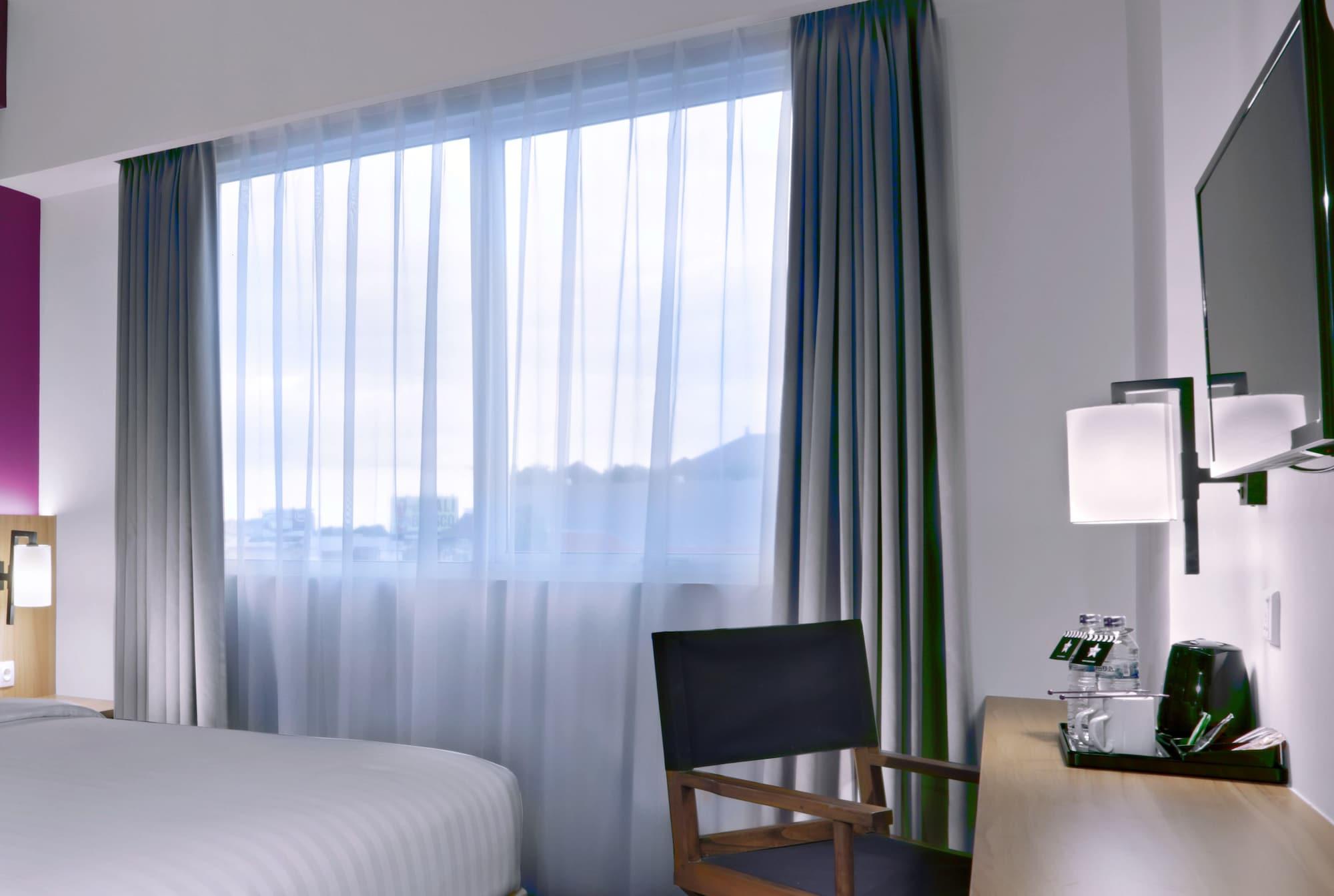 קוטה לומבוק Fame Hotel Sunset Road מראה חיצוני תמונה